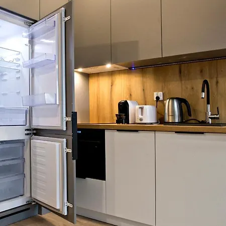 Komputerowa Serviced By P&o Apartment Warsaw